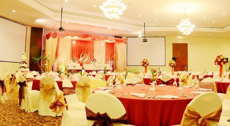 Aryaduta Manado Exterior foto